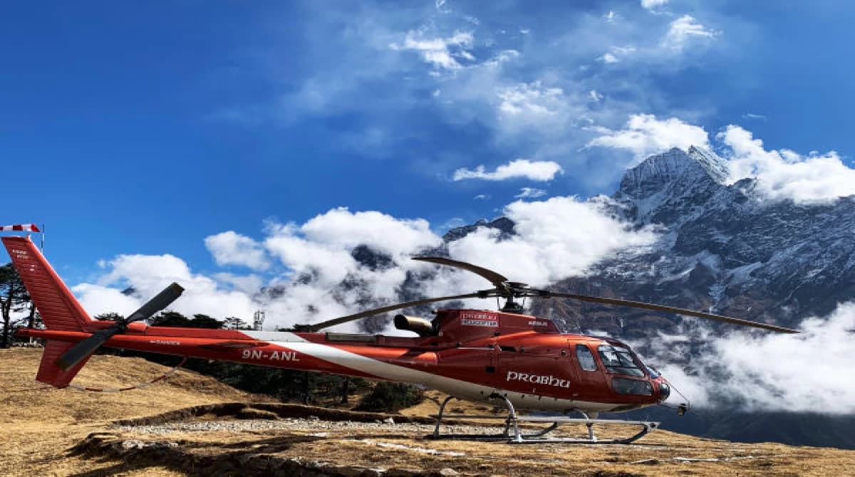 everst heli tour