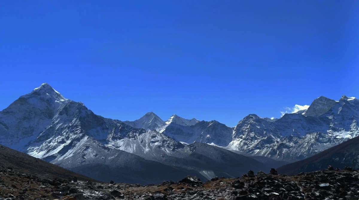 everst heli tour with thrill himalaya treks