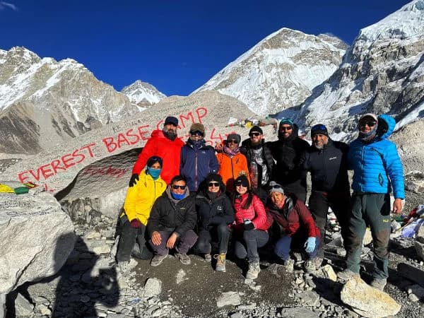 everest trekking